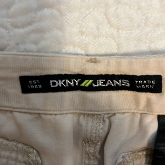 DKNY cargo capris - Picture 10 of 14